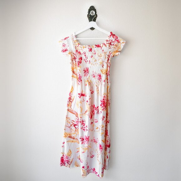 H&M Cream Floral Dress Size Medium Smocked Off-Shoulder Short Sleeve Midi - Picture 4 of 8